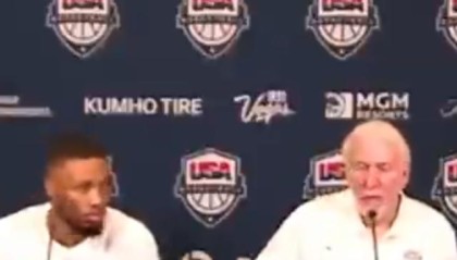 被记者破防真急了？这次美国球迷没有站在波波一边