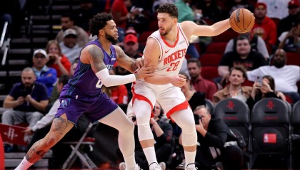 Kaiyun Sports-开云体育-当火箭主场也不再坚固，杜兰特终于破防，乌度卡正式表态